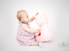 bébé assis 9 mois fille photographe