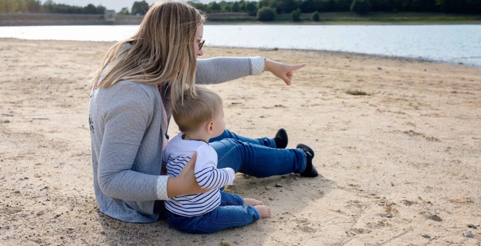 séance photo plage maman et bébé